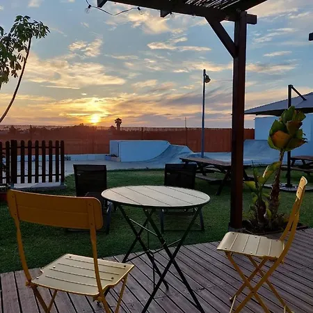 Single Fin Conil Будинок відпочинку *